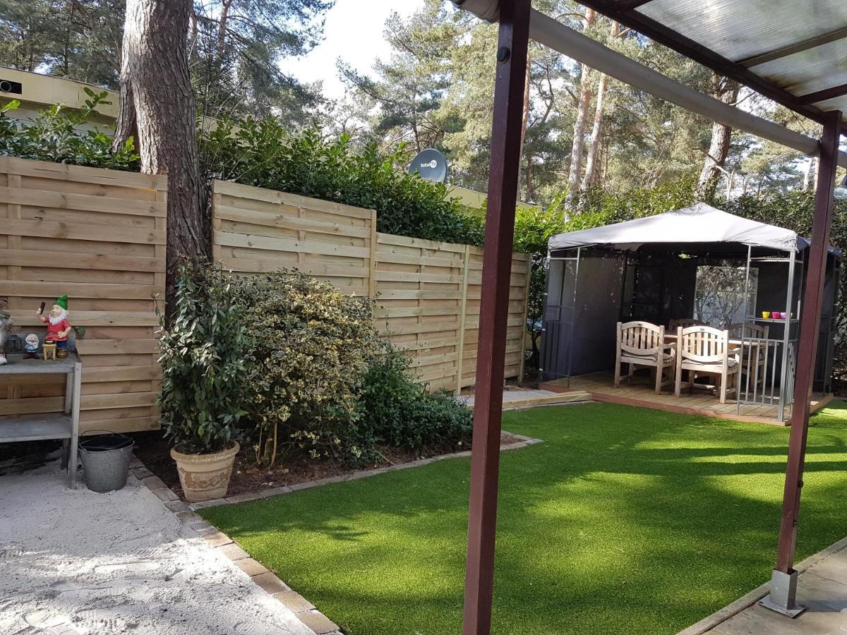 " Casitacuriosa " Chalet Op Camping Met Buitenzwembad Balen Exterior foto